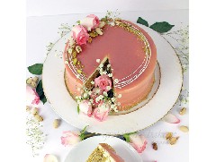 超精致的開心果玫瑰蛋糕！一口淪陷