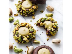 小巧又香濃的開心果巧克力曲奇！