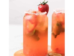 酸甜清爽的薄荷草莓雞尾酒！